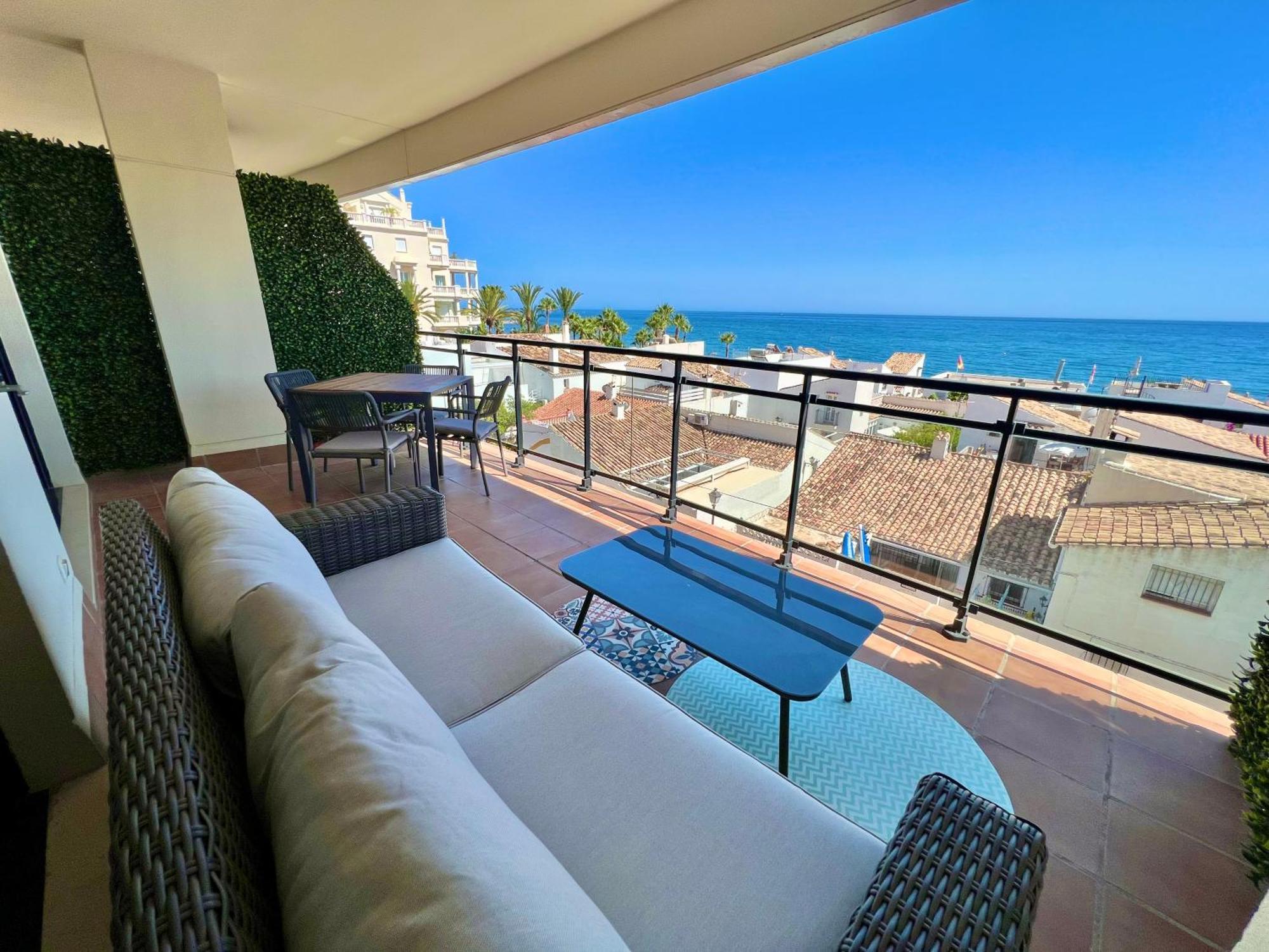 Апартаменти Breathtaking Sea View Естепона Екстер'єр фото